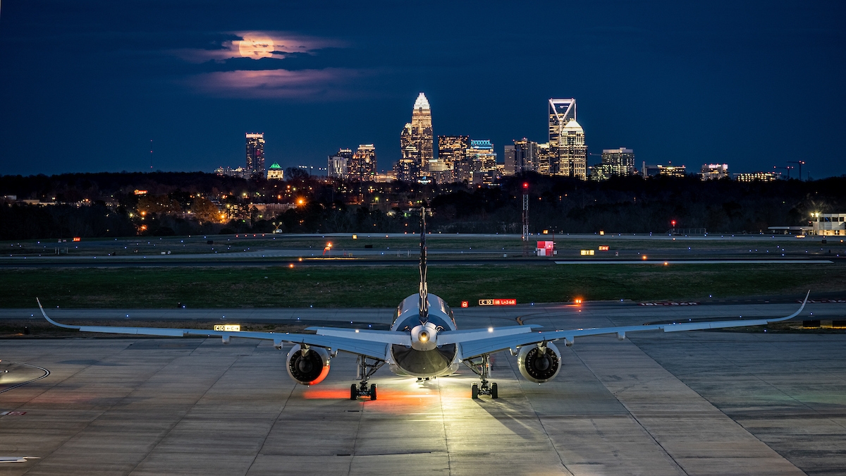 CLT Airport Guide | Things to Do | Eat & Drink | Charlotte International  Airport