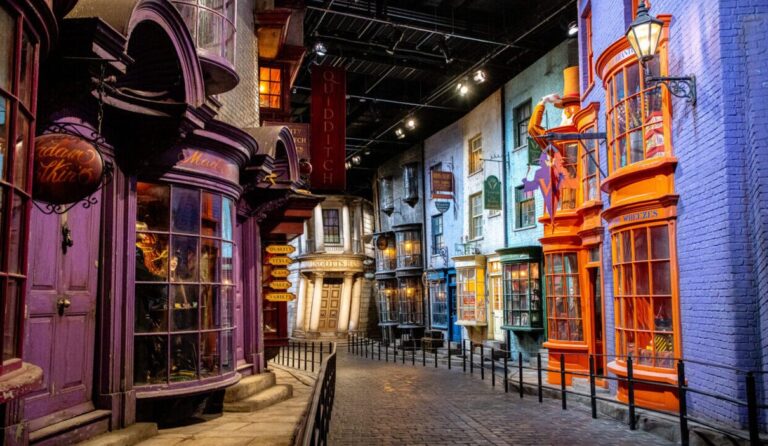 Diagon Alley set at Warner Bros. Studio Tour Tokyo