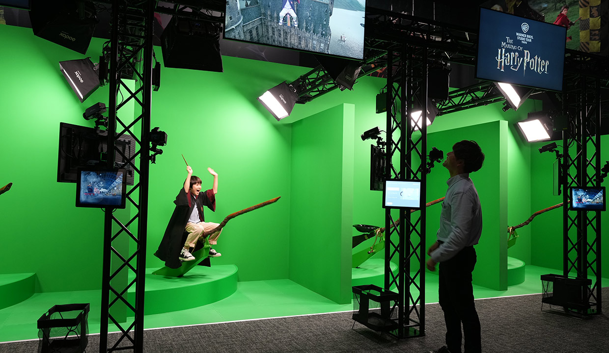Green screen activity at Warner Bros. Studio Tour Tokyo